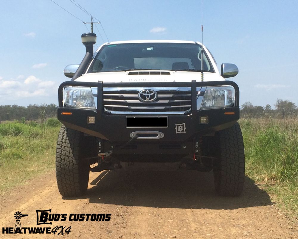 Buds_Customs_N70_11_Outback_Bullbar_03