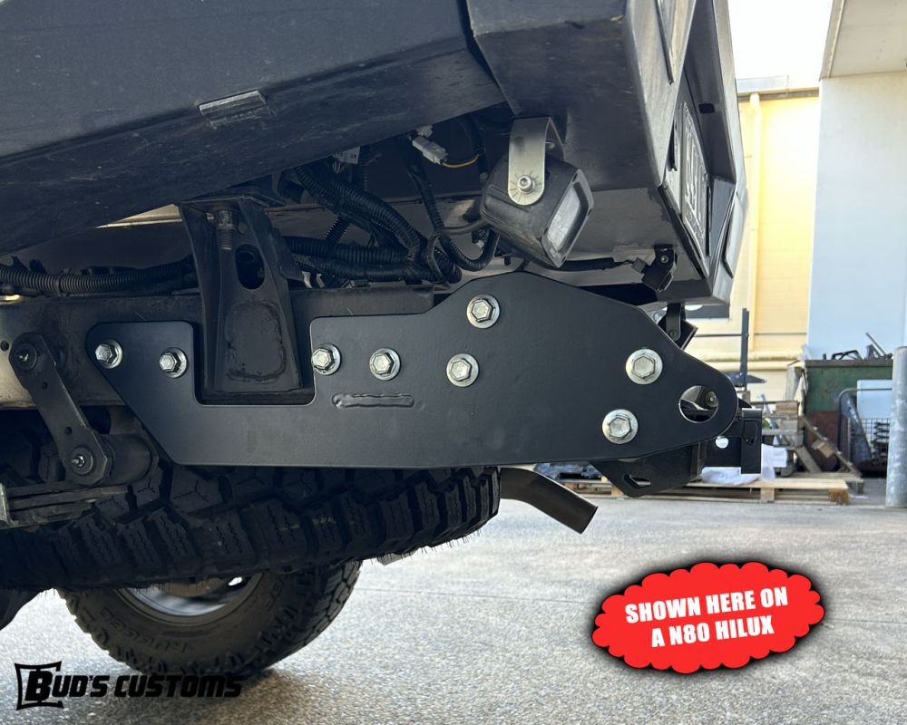 SB_000110_HILUX_N80_N90_TOWBAR_RAISED_BRACKETS_04