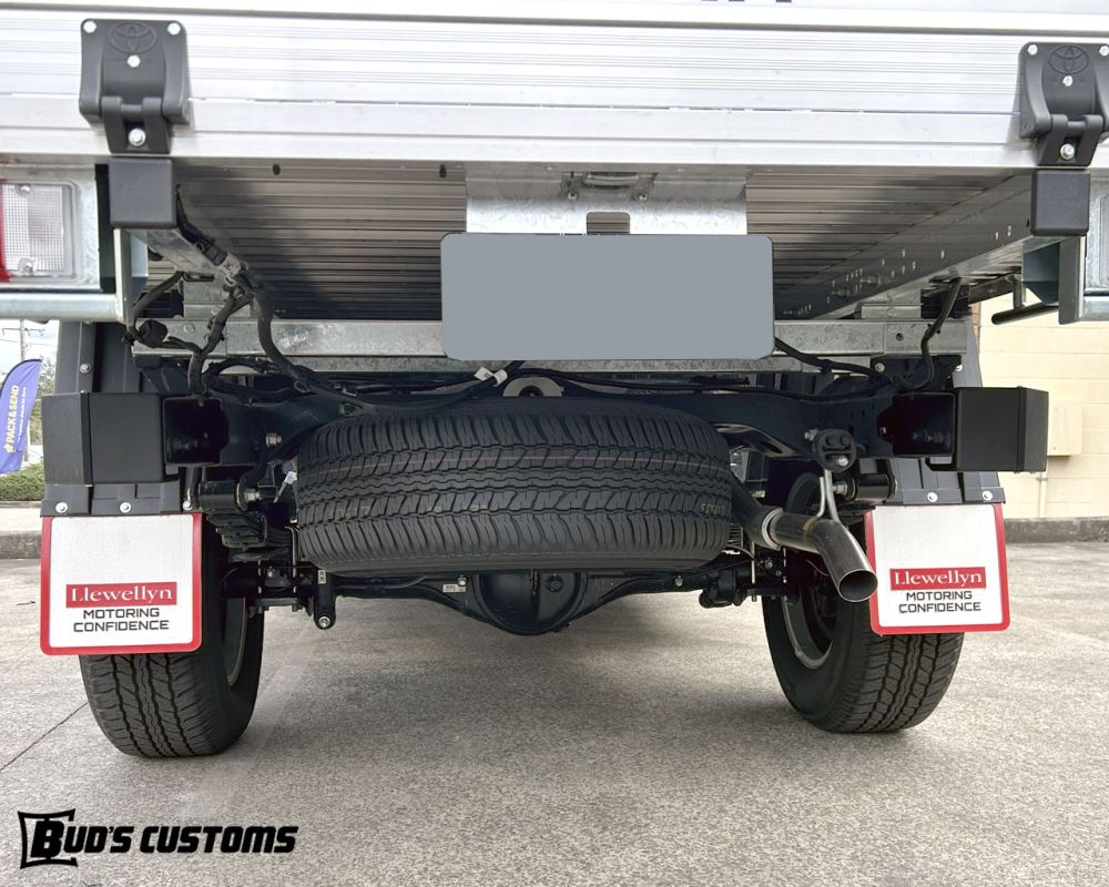 SB_000310_HILUX_N90_REAR_BLIND_SPOT_MONITOR_BRACKETS_03