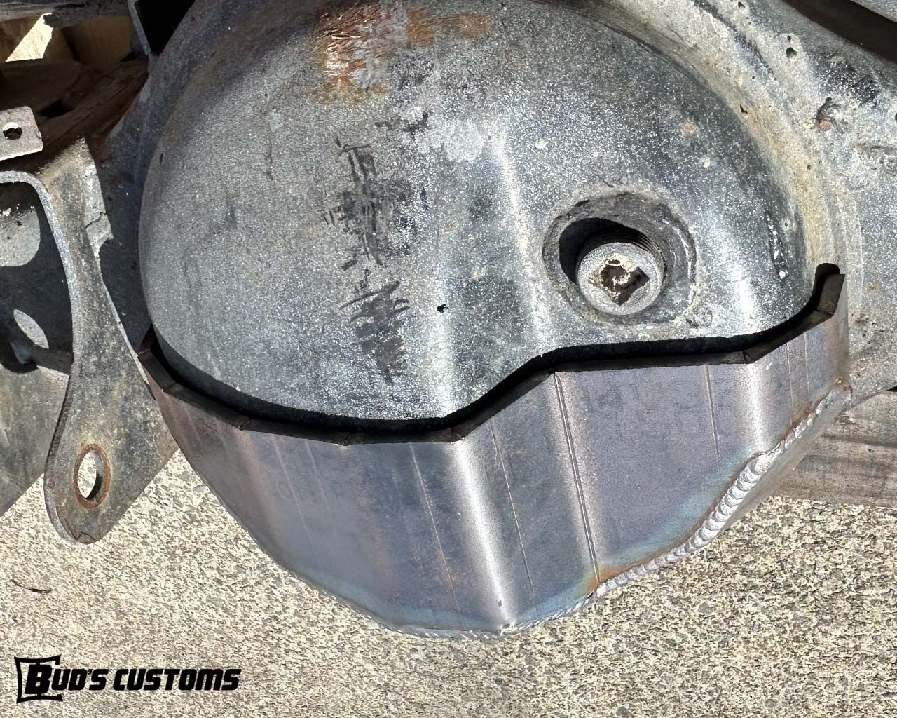 AS_000015_Buds_Customs_Patrol_H233_Front_Diff_Guard_03