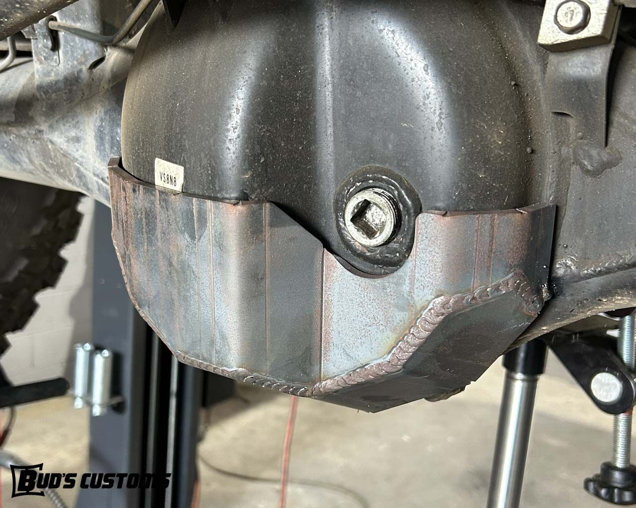 AS_000025_Buds_Customs_Patrol_H233_Rear_Diff_Guard_03