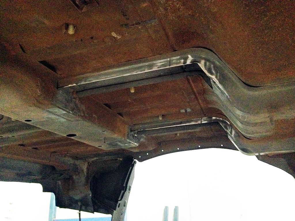 Buds_Customs_Coil_Tower_Brace_02