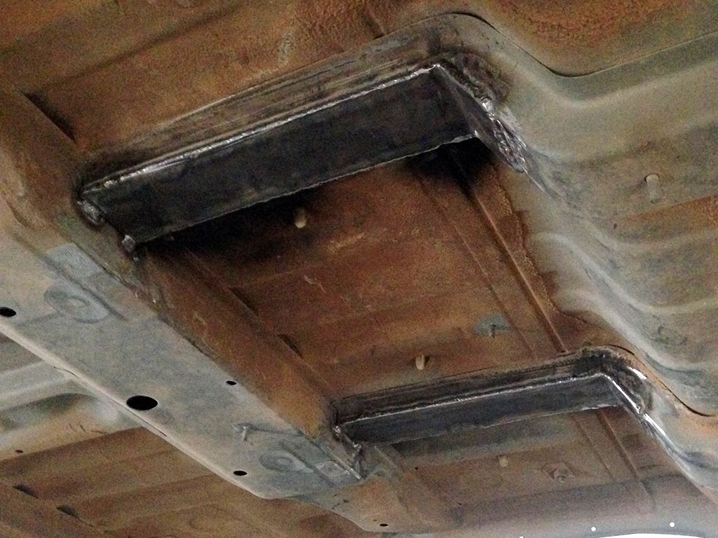 Buds_Customs_Coil_Tower_Brace_03