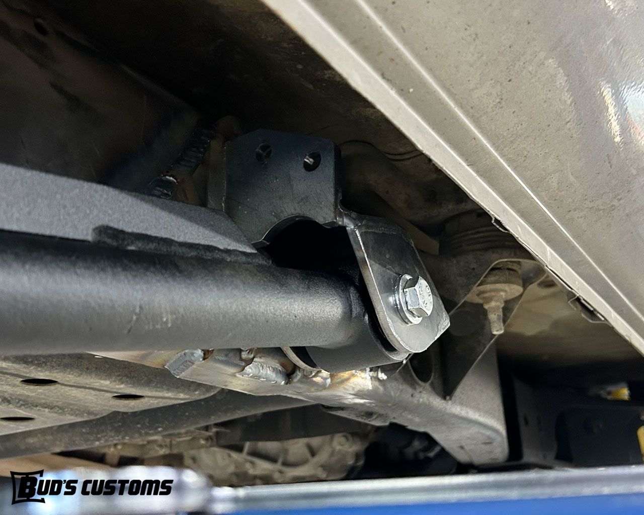 SC_002220_NISSAN_PATROL_REAR_HEIM_LONG_ARM_GEN_2_05