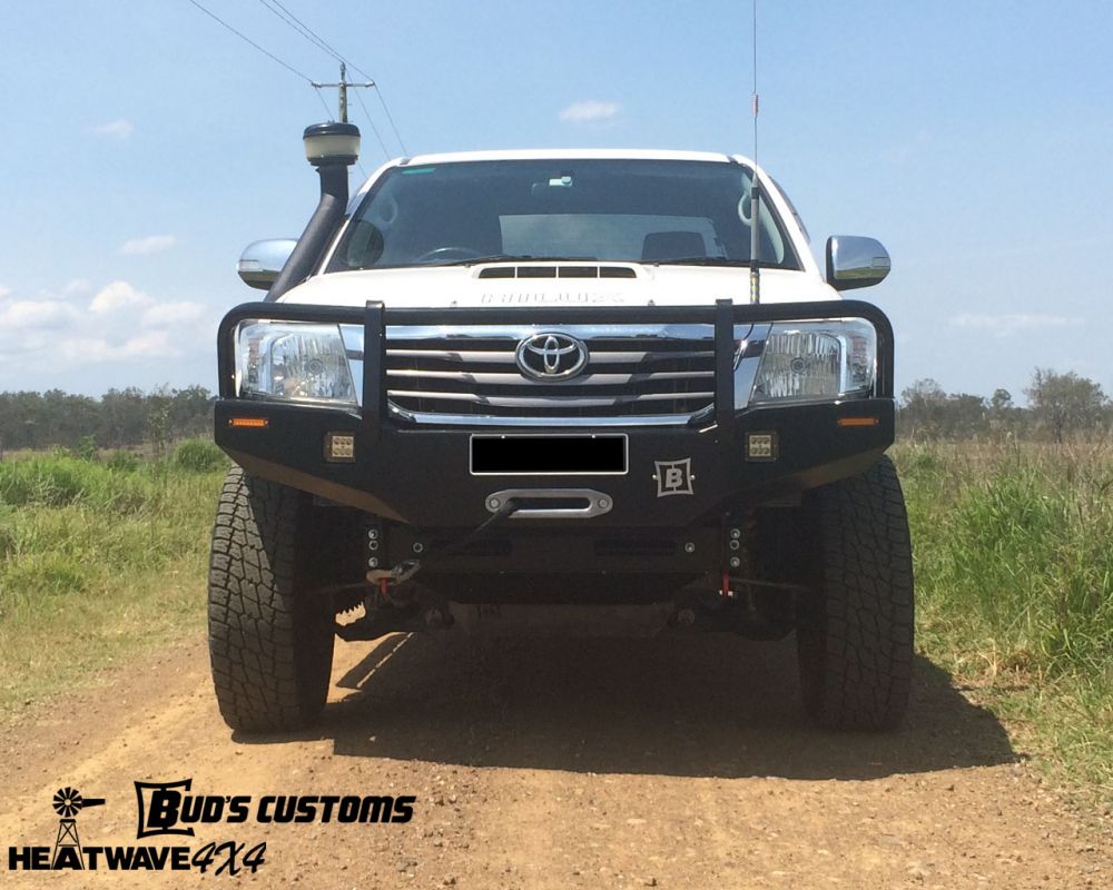 Buds_Customs_N70_11_Outback_Bullbar_03