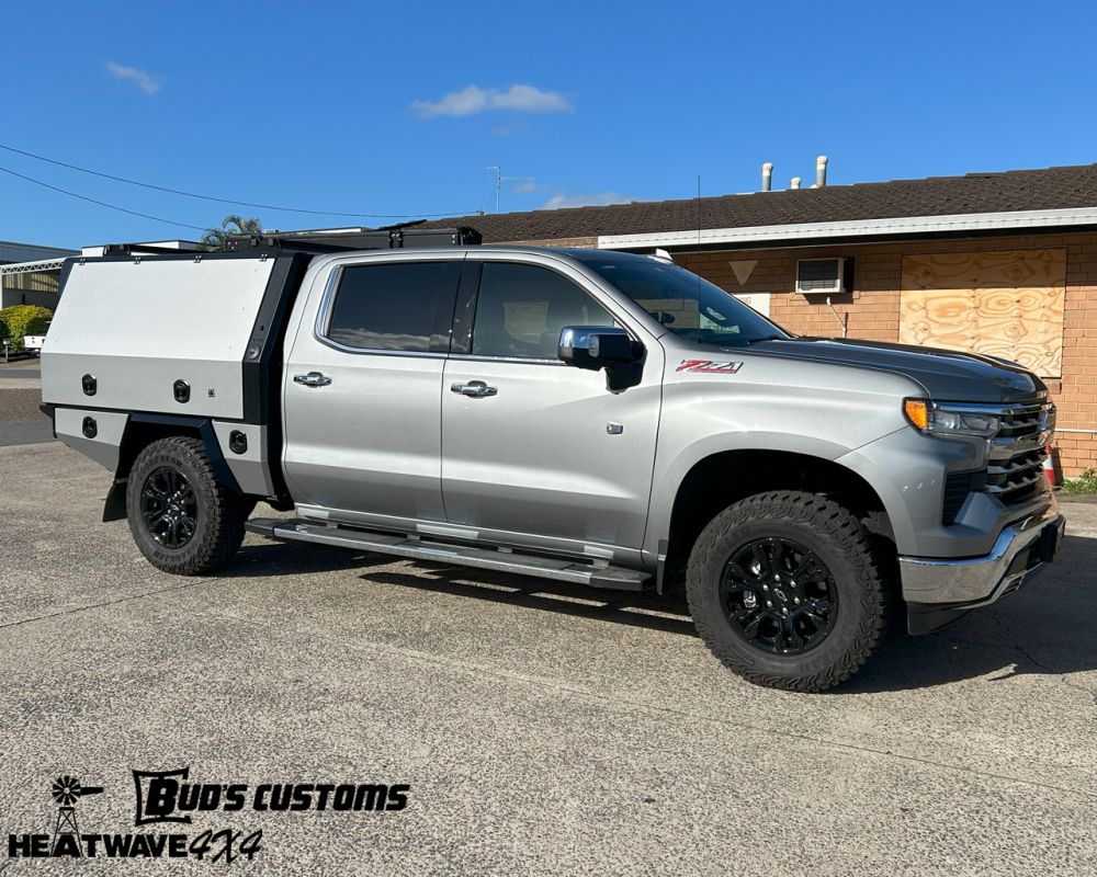 Buds_Customs_Silverado_Canopy_03