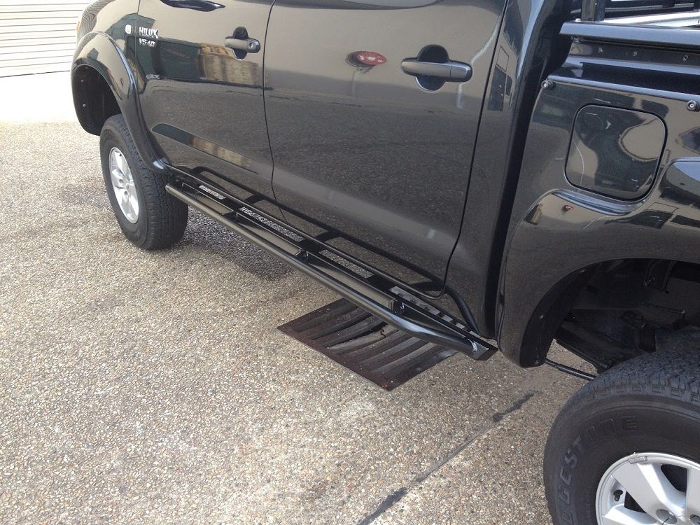 HILUX SLIDERS - 2005+ - DUAL CAB ASSEMBLY - NO  BODY LIFT KIT